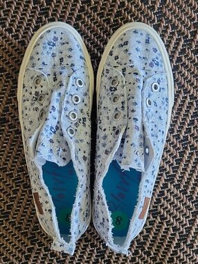 Blowfish Malibu Women's Play Slip On Sneakers Sz 8